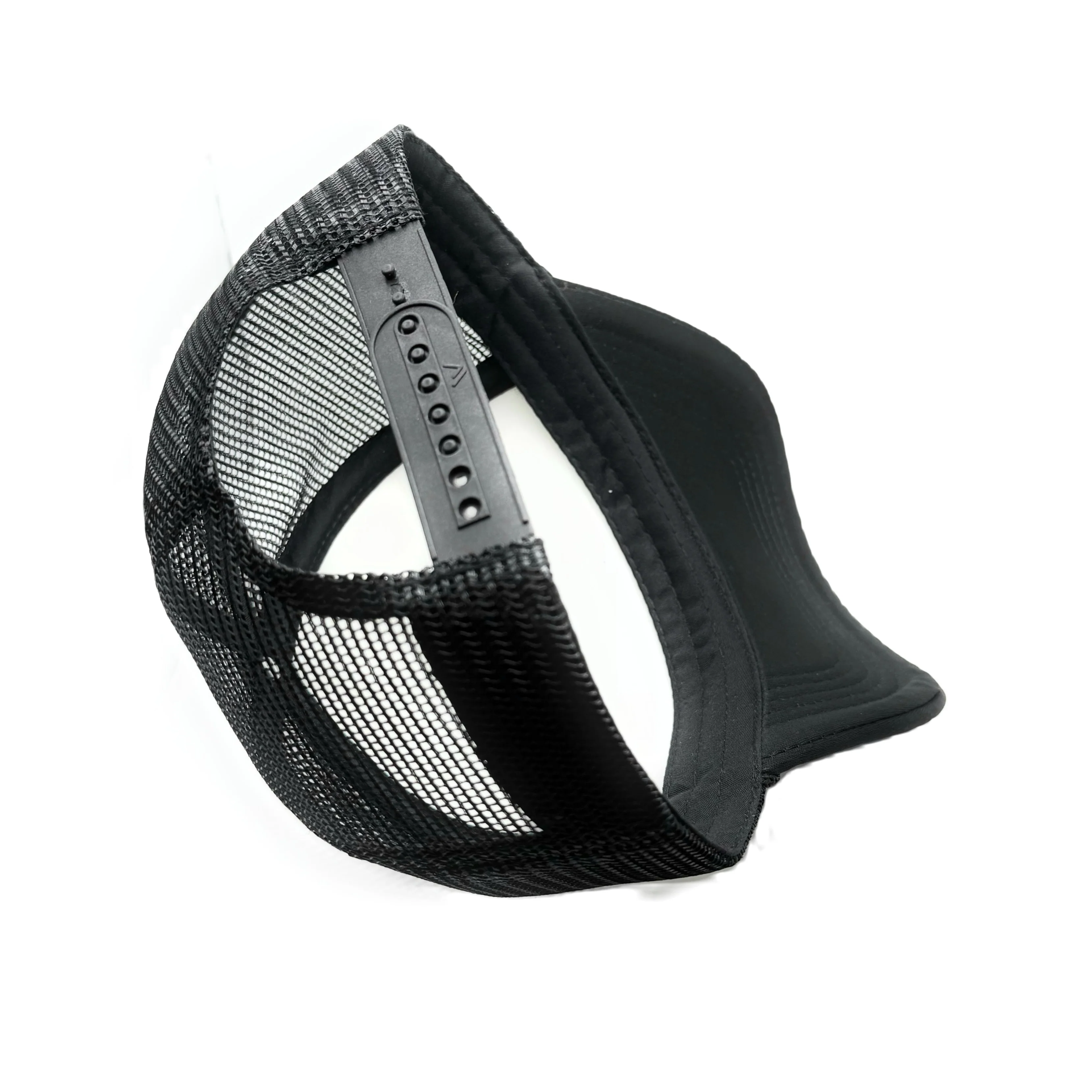 Free Throw Dunk Mesh Trucker Snapback (White/Black) - Image 2